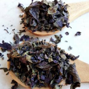 خواص کاربرد ریحان بنفش سبز خشک