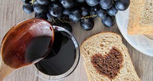 خوردن شیره انگور حسین معارفی موهای زائد بدن را سست میکند